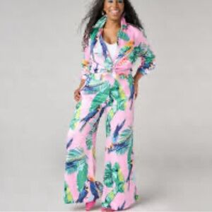 Studio Park Parrot Blouse size XXS Pink Tropical